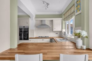 Photo 17- click for photo gallery